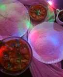 String hoppers with chicken curry