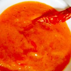 A picture of Spicy Tomato chilli Garlic Sauce for Momos.
