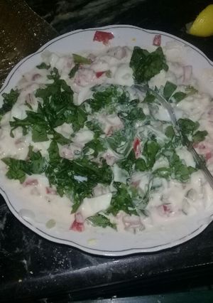 صورة لوصفة سلطة بالزبادي