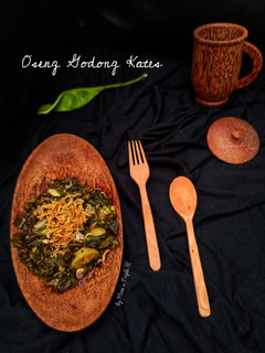 Foto resep Oseng Godong Kates (Tumis Daun Pepaya)