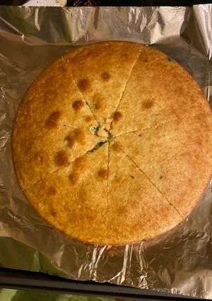 A picture of Family Favorite Lemon Olive Oil Cake 🍰.