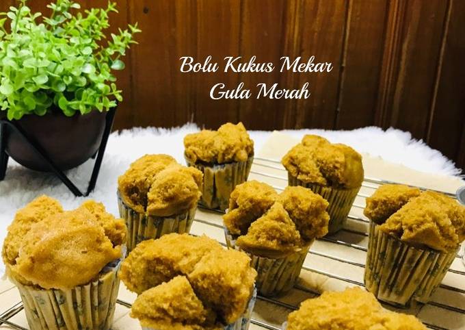 Bagaimana Menyiapkan Bolu Kukus Mekar Gula Merah, Bikin Ngiler