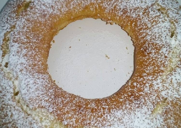 Ciambella allo yogurt al cocco