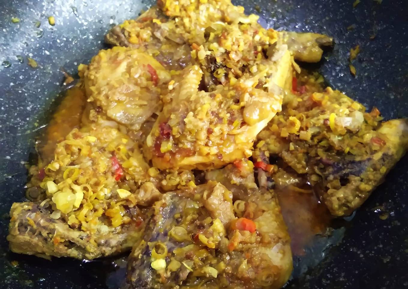 Ayam betutu khas bali