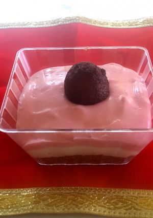 A picture of Rose Jambu cheesecake.