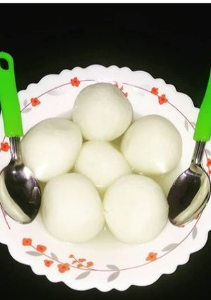 रसगुल्ला (rasgulla recipe in Hindi) रेसिपी मुख्य फोटो