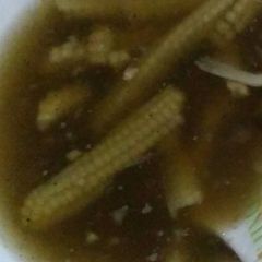 A picture of Baby corn mushroom soup.