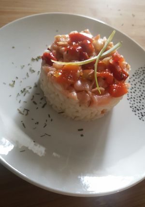 Foto di #579 Riso con peperoni e salmone marinato 🫑🐟🍋🌿