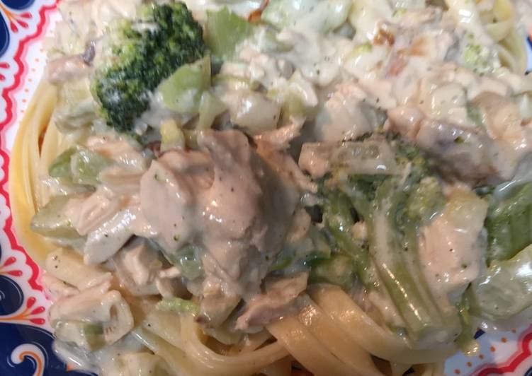Step-by-Step Guide to Prepare Quick Easy chicken Alfredo