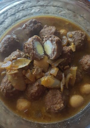 Foto resep Semur Bola Daging Isi Telur Puyuh
