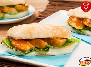 Una foto de Sándwich de pollo teriyaki