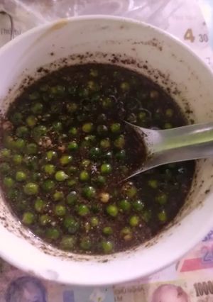 Hình của món Ốc bươu nướng tiêu sốt.