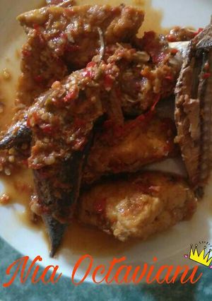 Foto resep Balado tahu dan ikan kembung/ ikan laut