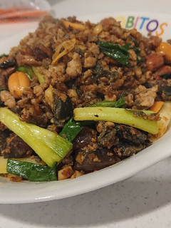 下酒菜，辣炒皮蛋 的食譜成品照片