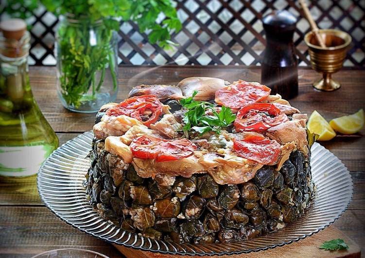 طاجن ورق العنب بالكوارع