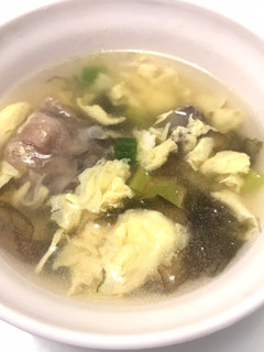 👩🏻🍳紫菜排骨蛋花湯 的食譜成品照片