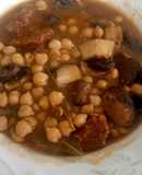 Garbanzos con setas como si fueran callos