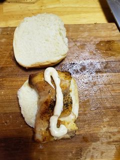 A picture of Chicken sandwich.