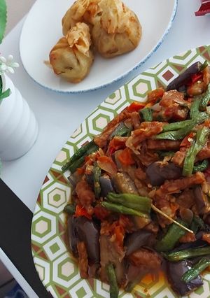 Foto resep Oseng balado terong kacang panjang tempe