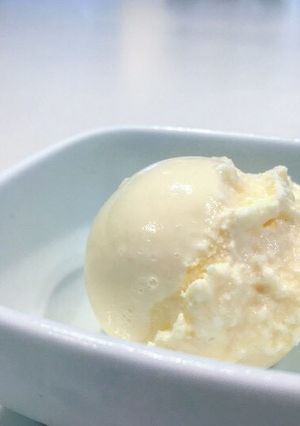 A picture of Ice cream with Solt koji.
