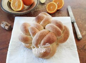 Foto di Corona di pane all'arancia e cannella 🌷