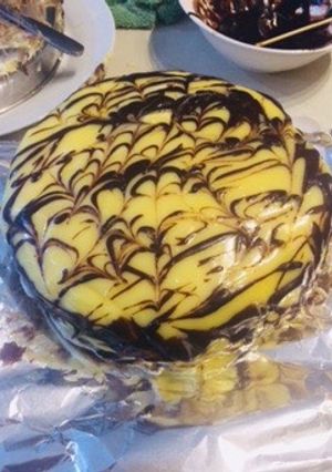 A picture of VanCho cake.