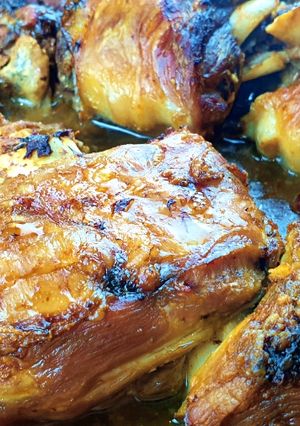 Una foto de Cordero al Horno asado a baja temperatura