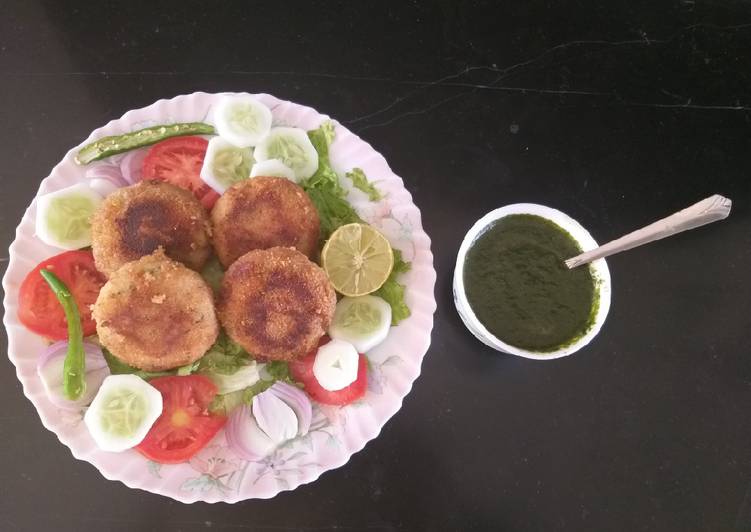 Mutton mince staffing in potato cutlets