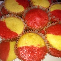 Red velvet and yellow cup cake A picture of Red velvet and yellow cup cake.