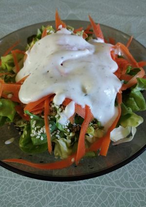 Tavaszi saláta recept fotója