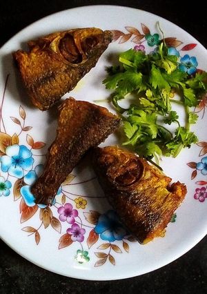 মাছ ভাজা (mach bhaja recipe in bengali) রেসিপির প্রধান ছবি