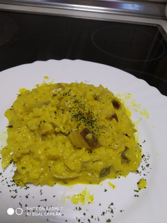 Una foto de Risotto de berenjena con mozzarella