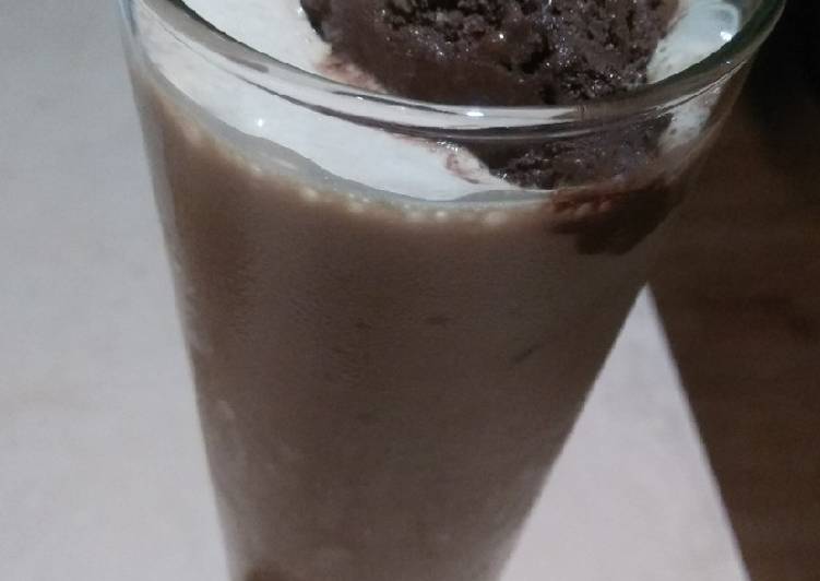 Recipe of Super Quick Homemade Oreo shake