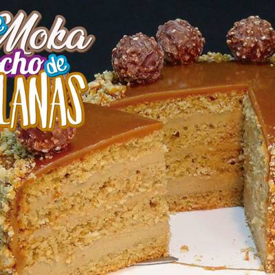 Tarta de moka (café) y bizcocho de avellanas Receta de  lolidominguezjimenez- Cookpad