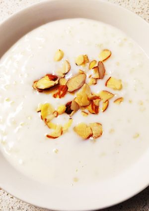 साबुदाणा खीर (sago recipe in marathi) रेसिपी चे मुख्य फोटो 