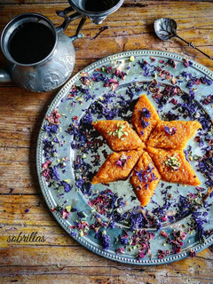 Una foto de Barfi de zanahorias