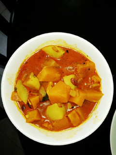 A picture of Pumpkins Curry with Raisins.