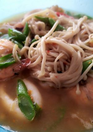 Foto resep Tumis Udang Cumi Jamur Enoki