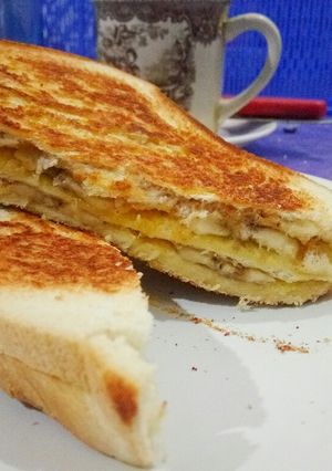 Foto resep Roti panggang pisang & kacang (tumpuk 3)