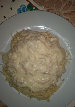 Una foto de ¡Salsa Bechamel con Pollo! Mejor que la de tu mamá