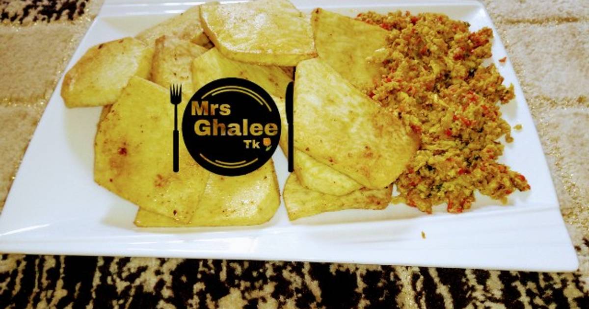 Fried yam with egg sauce Recipe by Mrs Ghalee Tk Cuisine Cookpad