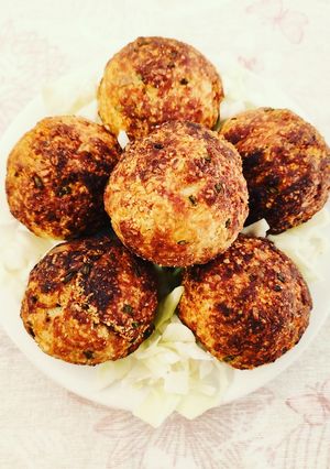 Foto di Polpette di merluzzo al limone ed erba cipollina