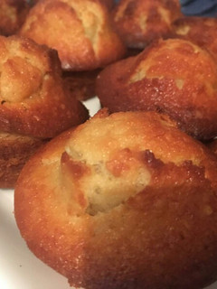 Una foto de Muffins de banana y avena
