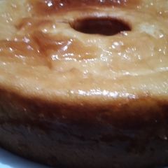 A picture of Yeasted Lemon Cake.