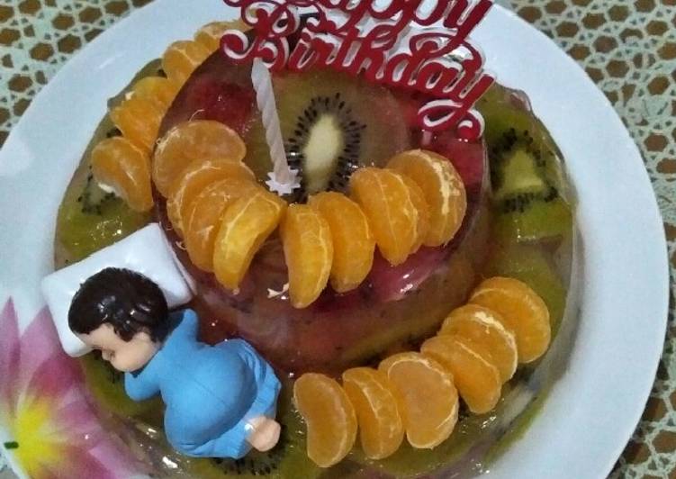 Resep Jelly ulang tahun kiwi stroberi ala mami el yang Enak Banget