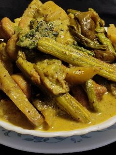দুধ শুক্তো(doodh shukto recipe in Bengali) রেসিপির প্রধান ছবি