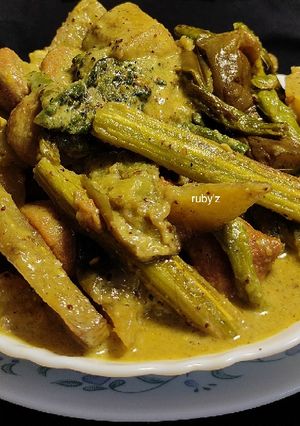 দুধ শুক্তো(doodh shukto recipe in Bengali) রেসিপির প্রধান ছবি