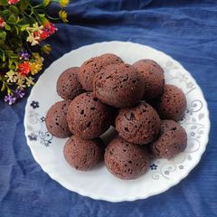 A picture of Wholewheat Eggless Brownie.