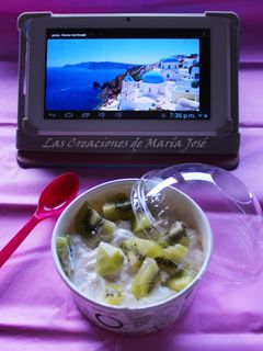 Una foto de Yogurt griego casero, sin nata