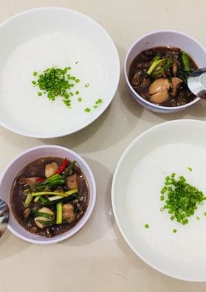 Hình của món Cháo ếch Singapore.